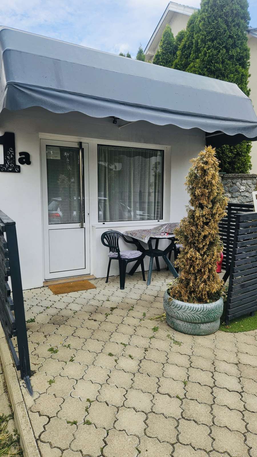 lokal - Bačka Palanka - Centar  l-